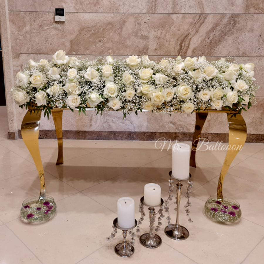 گل ارایی میز عروس